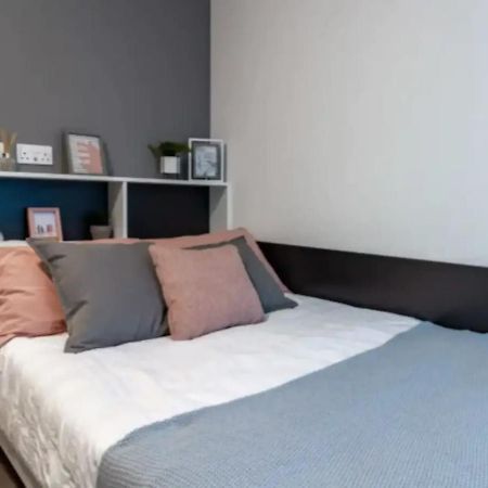 Modern Rooms In Wembley, Sk Londra Exterior foto