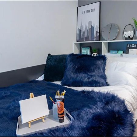 Modern Rooms In Wembley, Sk Londra Exterior foto